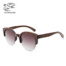Load image into Gallery viewer, Malcolm, With a X - MajesticGang.Shop
