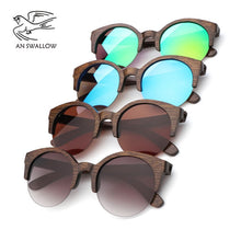Load image into Gallery viewer, Malcolm, With a X - MajesticGang.Shop
